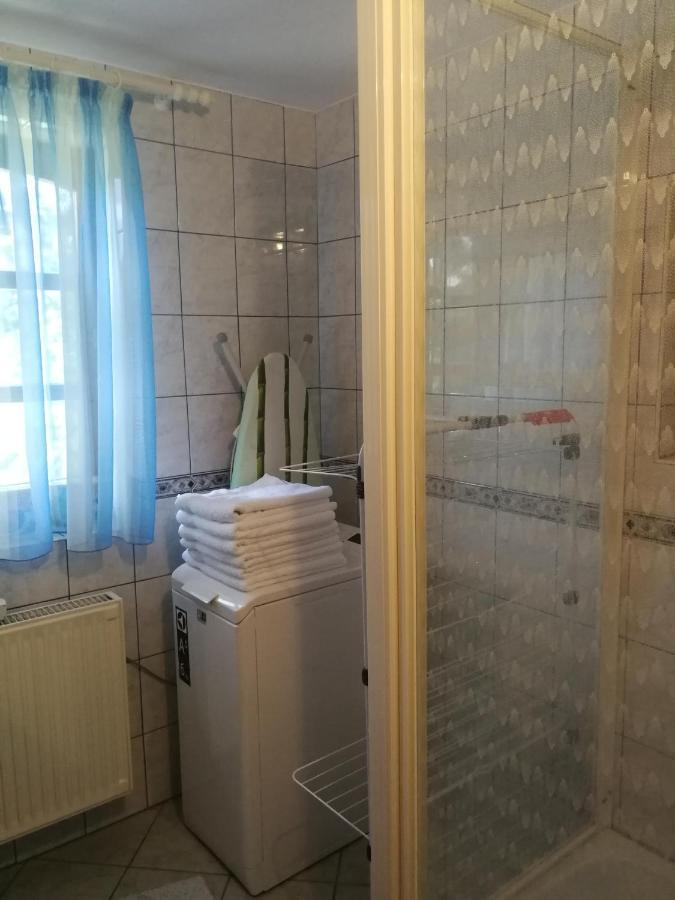 Bottyahat Guesthouse Rezi Экстерьер фото